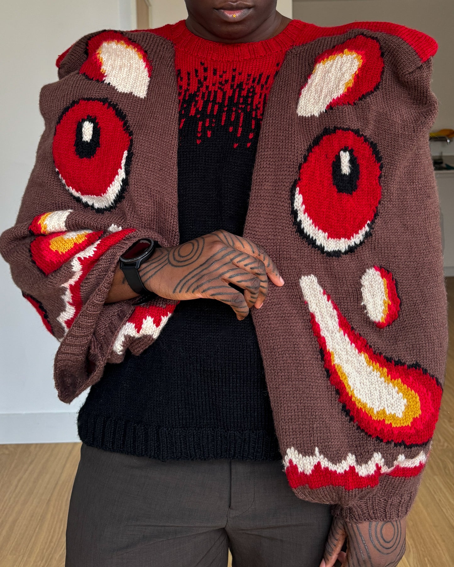 Reversible moth jumper